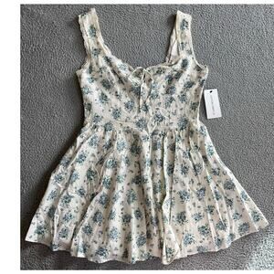 NWT Cotton Candy LA Tank Top Large Milk Maid Floral Fit Flare Lace Up Cottage